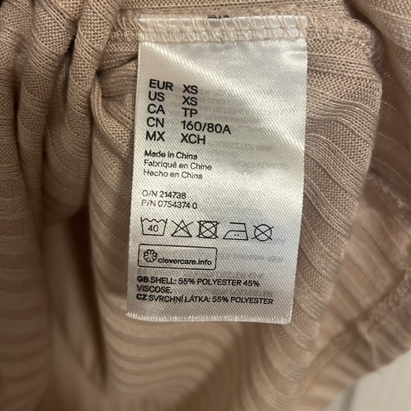 H&M tank top - Picture 5 of 5